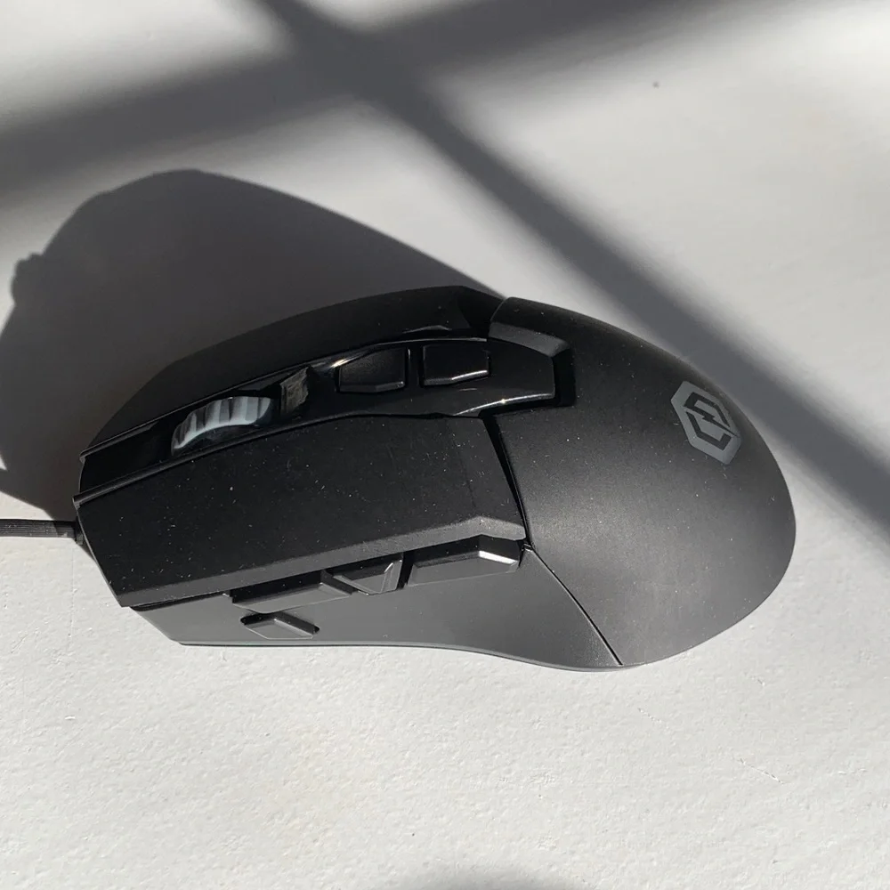 Black Gaming Mouse